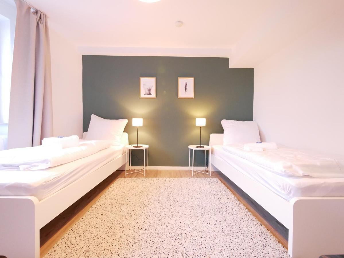 Ferienwohnung 75 M2, Zentral, Kueche, Balkon, Parkplatz Osnabrück Exterior foto