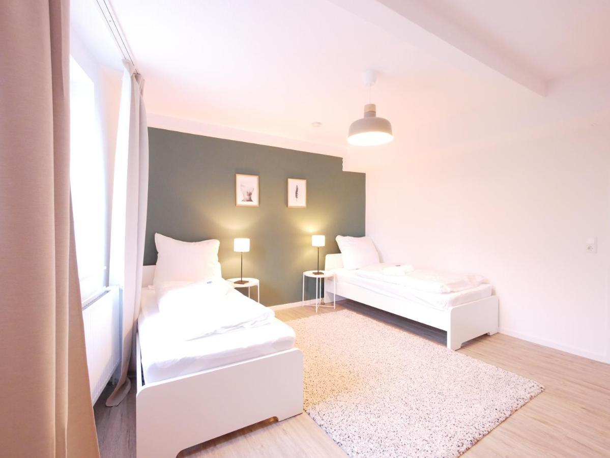 Ferienwohnung 75 M2, Zentral, Kueche, Balkon, Parkplatz Osnabrück Exterior foto